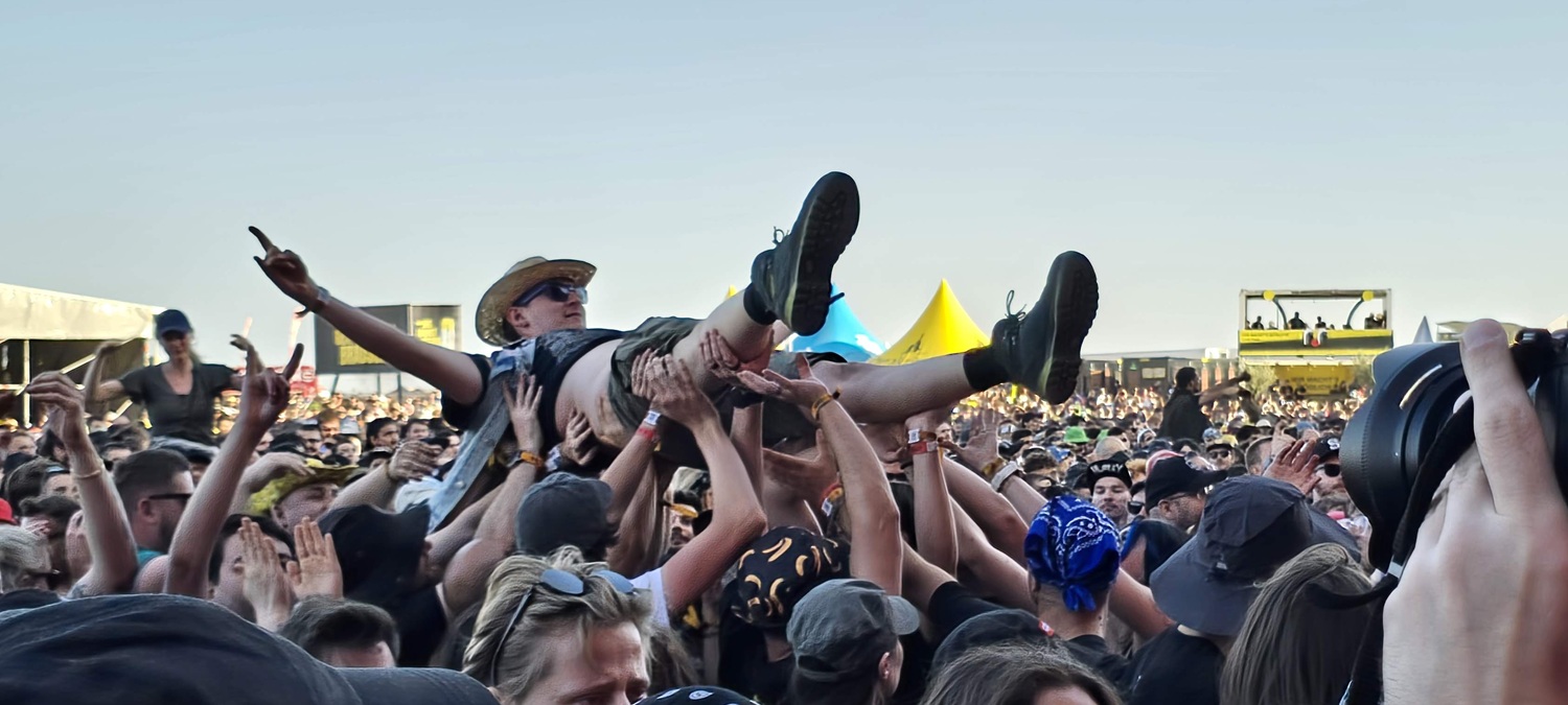 Burgenland bebt: Nova Rock feiert 20 Jahre mit Mega-Line-Up mit über 220.000 Fans - Linkin Park rockt die Jubiläumsbühne